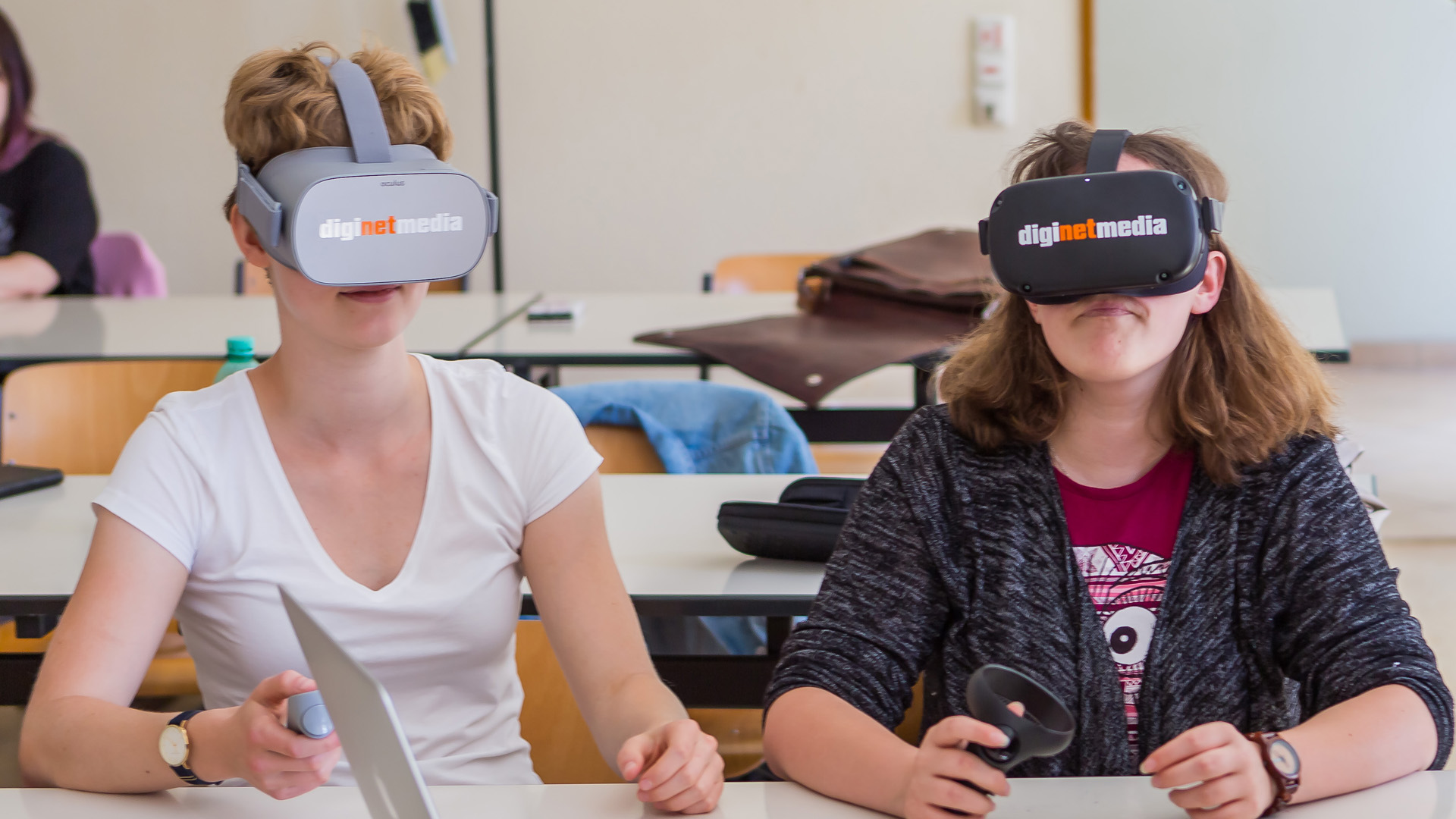 Berufe hautnah erkunden mit 360° Virtual Reality Berufe hautnah erkunden mit 360° Virtual Reality