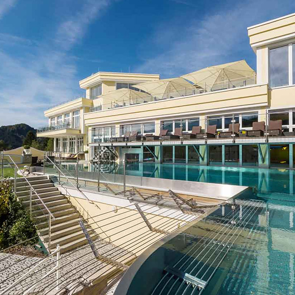 Dilly Resort
